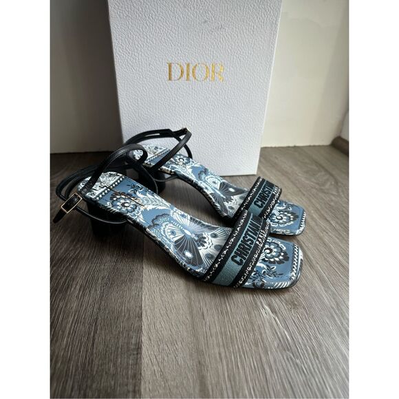 Dior Bandana Embroidered Deep Blue Dway Heeled Sandal Strap Low Heel Pumps EU38/ - Picture 5 of 14
